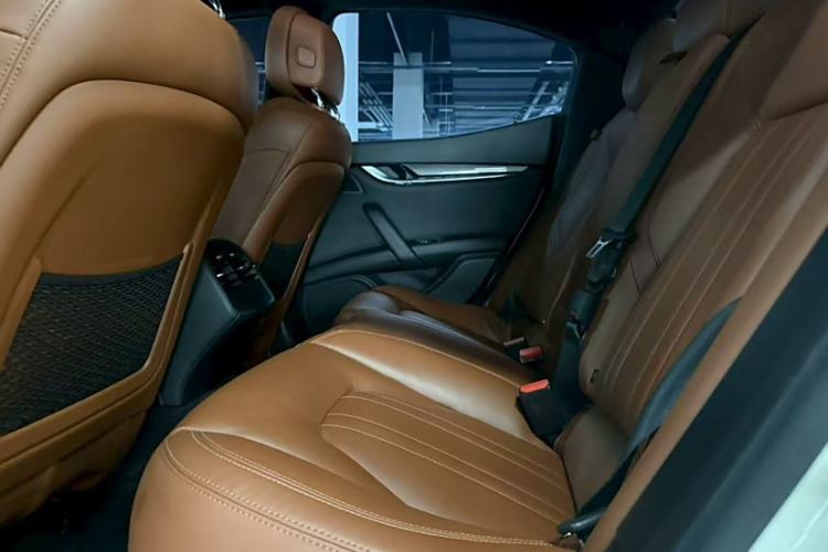 Used Maserati Ghibli 2014 3.0T Standard Edition Exterior 11