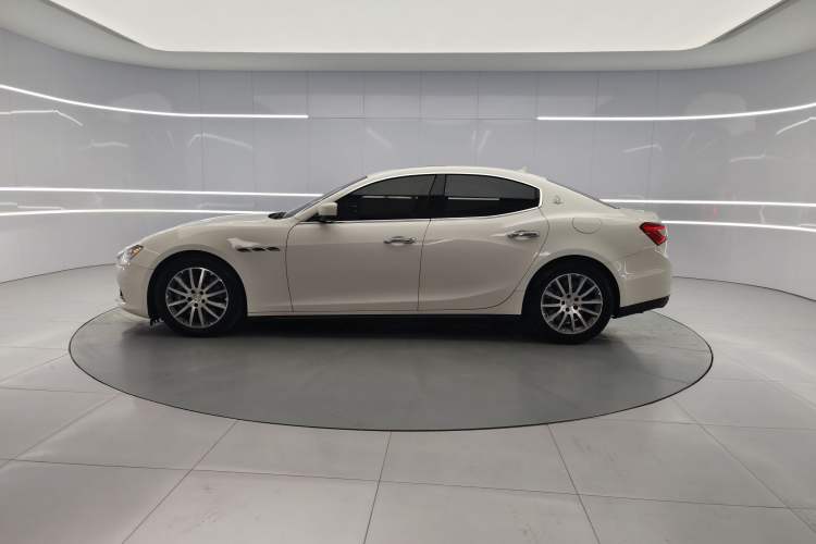 Used Maserati Ghibli 2014 3.0T S Q4 Exterior 2