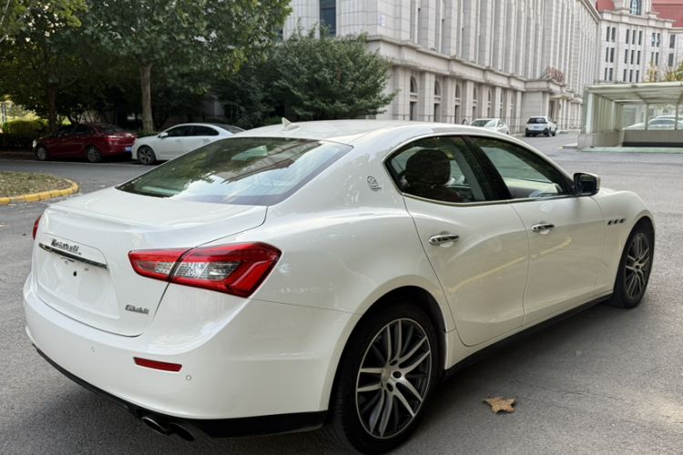 Used Maserati Ghibli 2014 3.0T Standard Edition Exterior 2