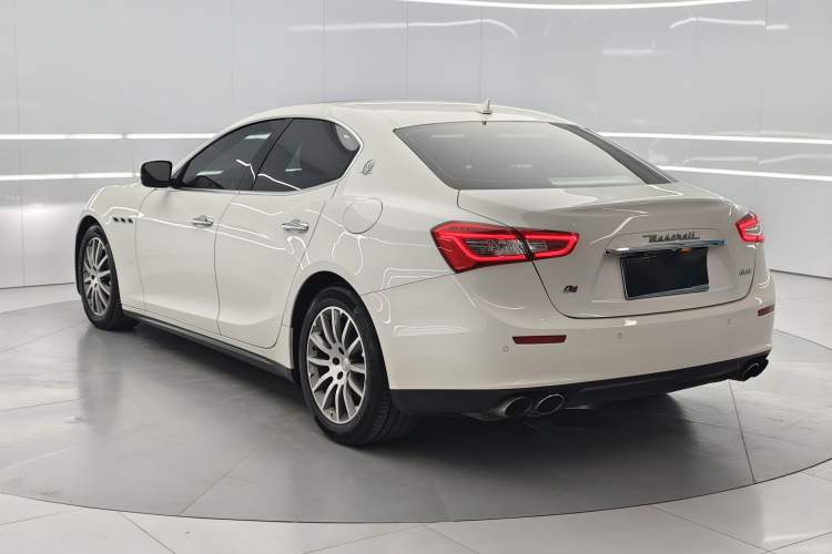 Used Maserati Ghibli 2014 3.0T S Q4 Exterior 3