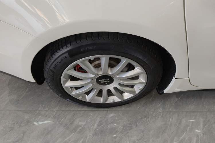 Used Maserati Ghibli 2014 3.0T Standard Edition Exterior 8