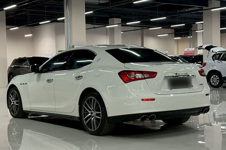 Used Maserati Ghibli 2014 3.0T Standard Edition Exterior 9