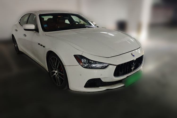 Used Maserati Ghibli 2014 3.0T S Q4 Front Right 45 Deg
