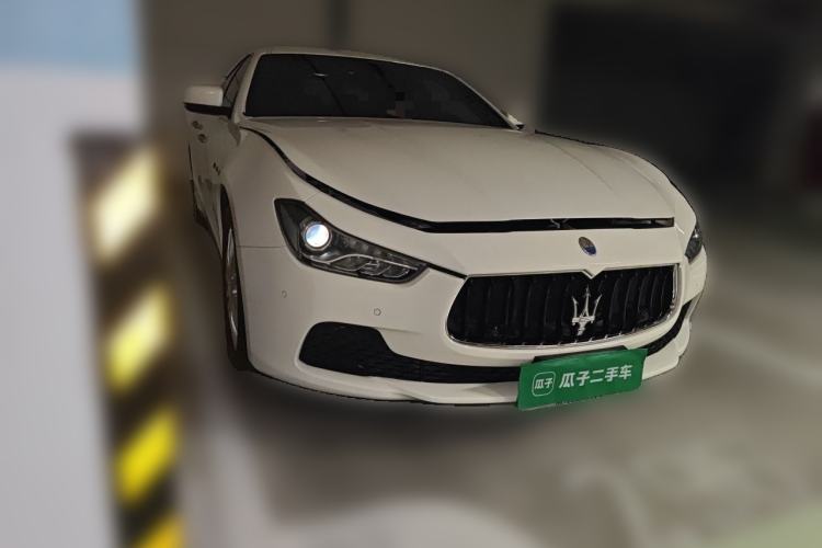 Used Maserati Ghibli 2014 3.0T Standard Edition Front Right 45 Deg