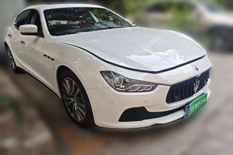 Used Maserati Ghibli 2014 3.0T Standard Edition Front Right 45 Deg