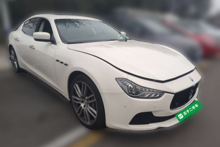 Used Maserati Ghibli 2014 3.0T Standard Edition Front Right 45 Deg