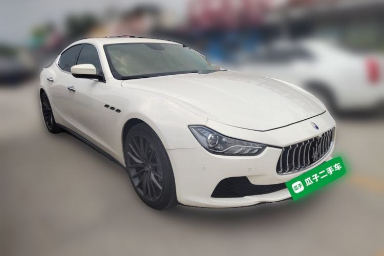 Used Maserati Ghibli 2014 3.0T S Q4 Front Right 45 Deg