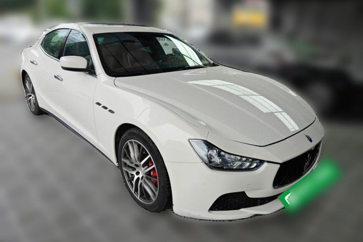 Used Maserati Ghibli 2014 3.0T Standard Edition Front Right 45 Deg