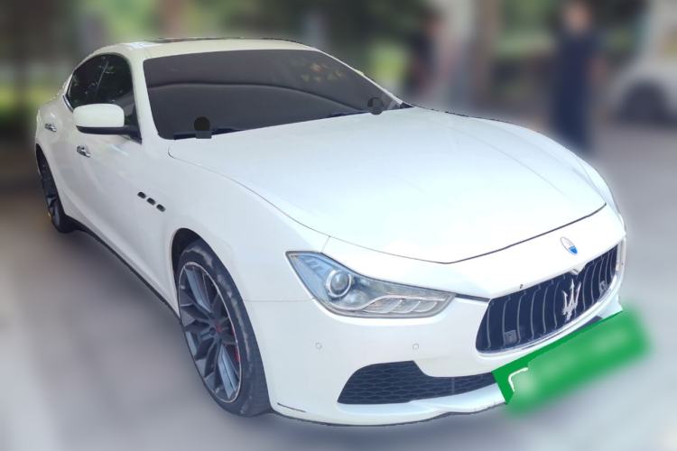 Used Maserati Ghibli 2014 3.0T Standard Edition Front Right 45 Deg