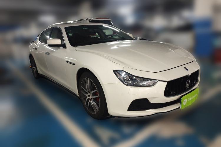 Used Maserati Ghibli 2014 3.0T Standard Edition Front Right 45 Deg