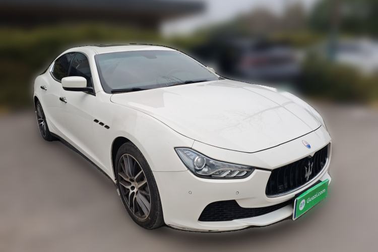 Used Maserati Ghibli 2014 3.0T Standard Edition Front Right 45 Deg