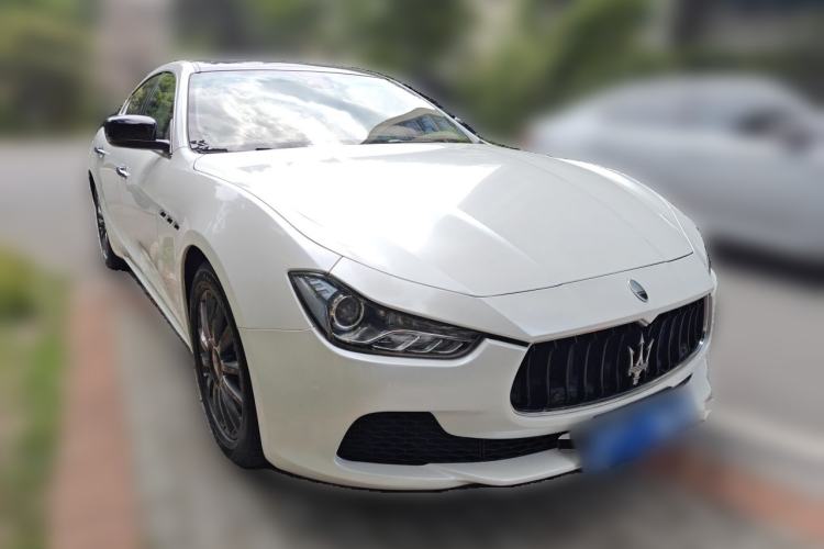 Used Maserati Ghibli 2014 3.0T Standard Edition Front Right 45 Deg