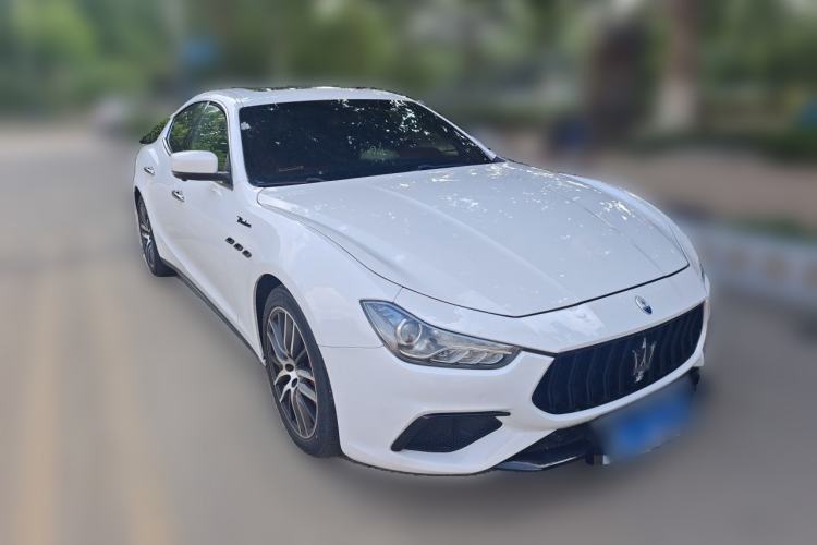 Used Maserati Ghibli 2014 3.0T Standard Edition Front Right 45 Deg