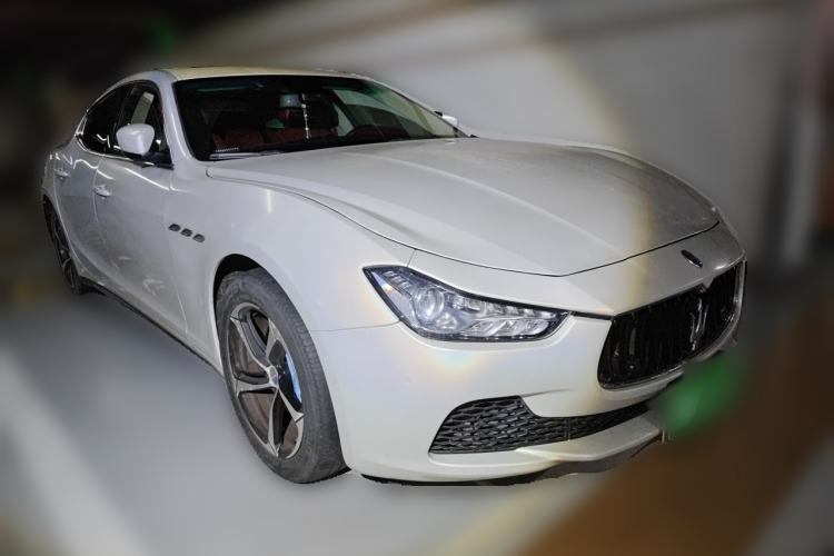Used Maserati Ghibli 2014 3.0T Standard Edition Front Right 45 Deg