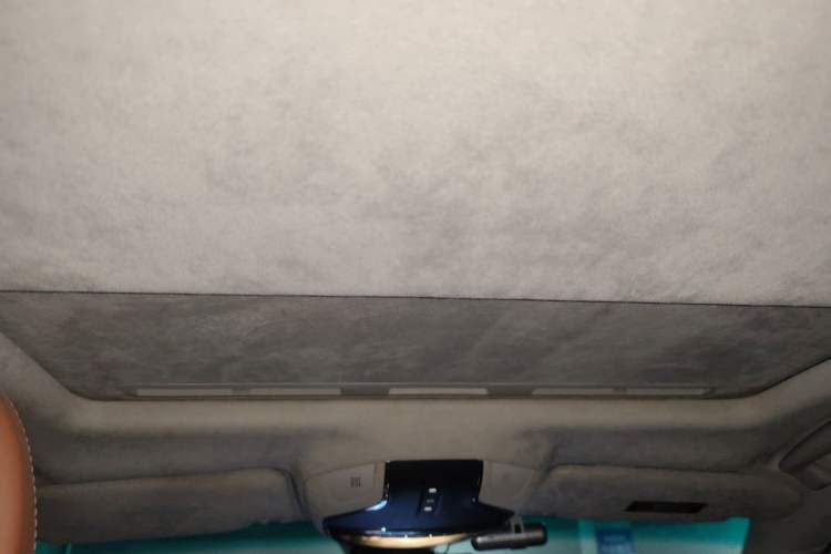 Used Maserati Ghibli 2014 3.0T Standard Edition Headliner