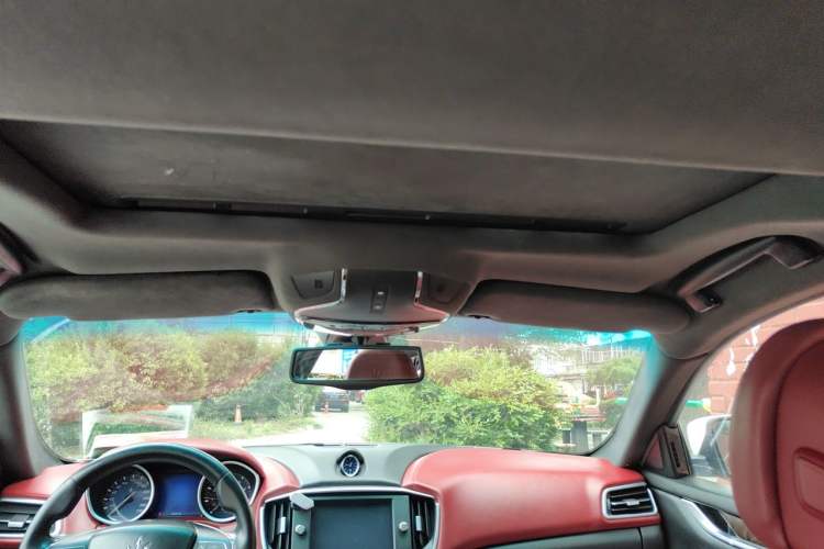 Used Maserati Ghibli 2014 3.0T Standard Edition Headliner