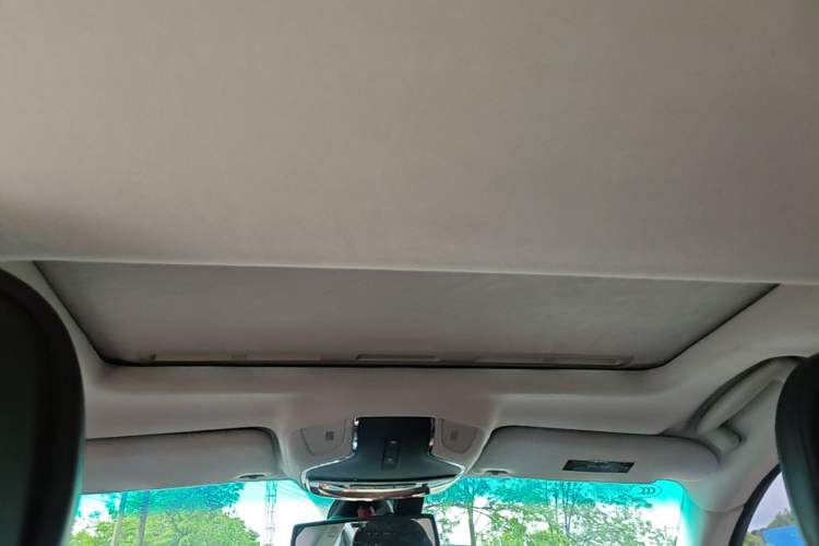 Used Maserati Ghibli 2014 3.0T Standard Edition Headliner