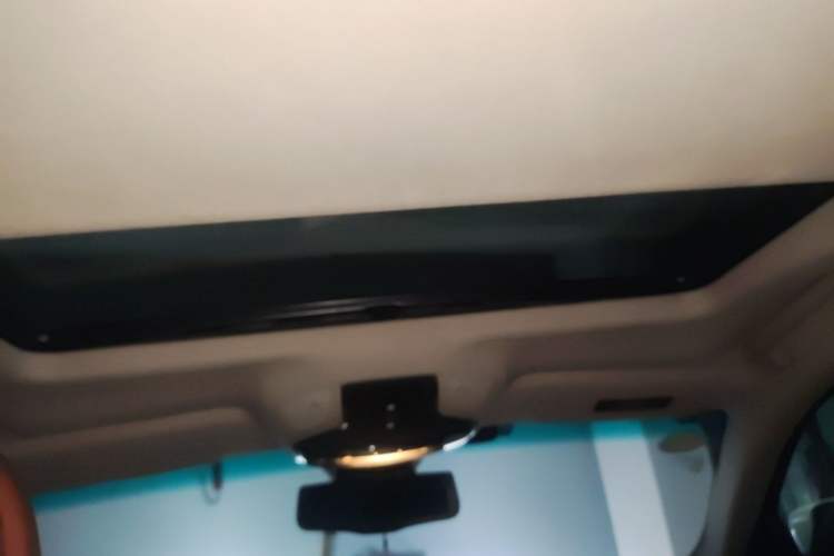 Used Maserati Ghibli 2014 3.0T Standard Edition Headliner