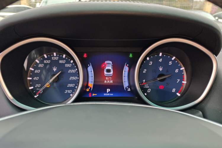 Used Maserati Ghibli 2014 3.0T Standard Edition Instrument Cluster