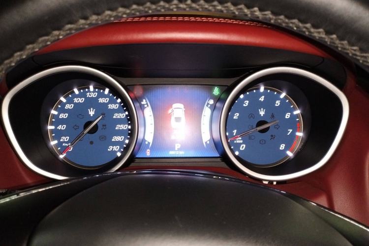 Used Maserati Ghibli 2014 3.0T Standard Edition Instrument Cluster