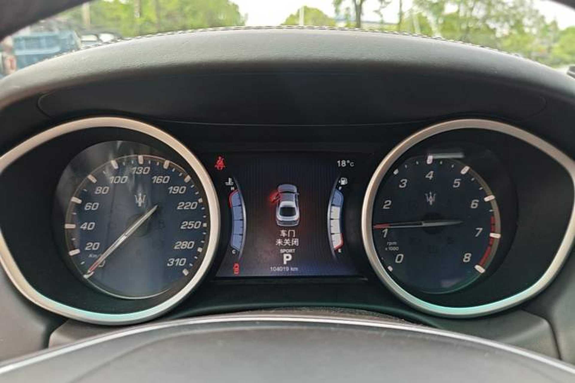 Used Maserati Ghibli 2014 3.0T Standard Edition Instrument Cluster