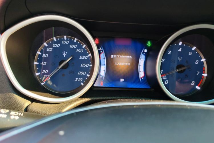 Used Maserati Ghibli 2014 3.0T S Instrument Cluster