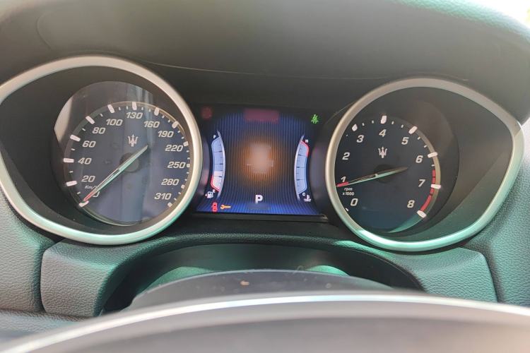 Used Maserati Ghibli 2014 3.0T Standard Edition Instrument Cluster
