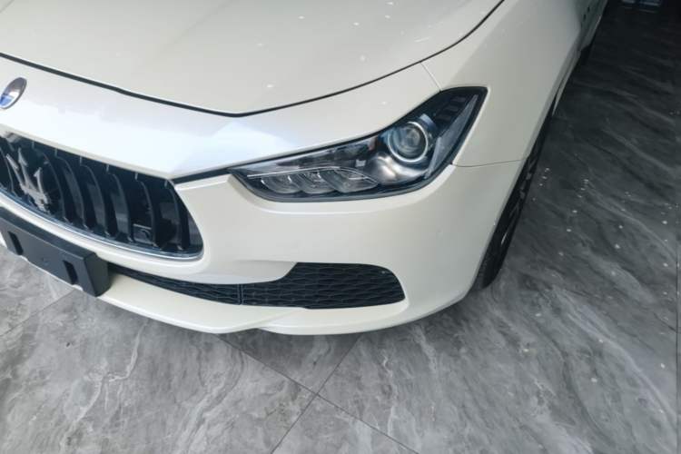 Used Maserati Ghibli 2014 3.0T Standard Edition Left Front Headlight