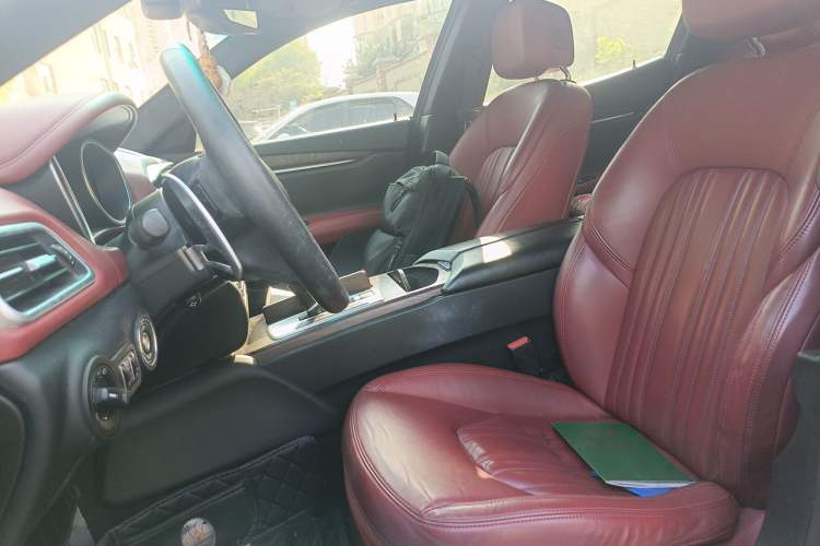Used Maserati Ghibli 2014 3.0T Standard Edition Left Front Seat