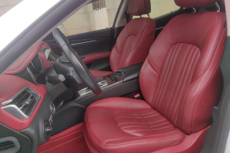 Used Maserati Ghibli 2014 3.0T Standard Edition Left Front Seat