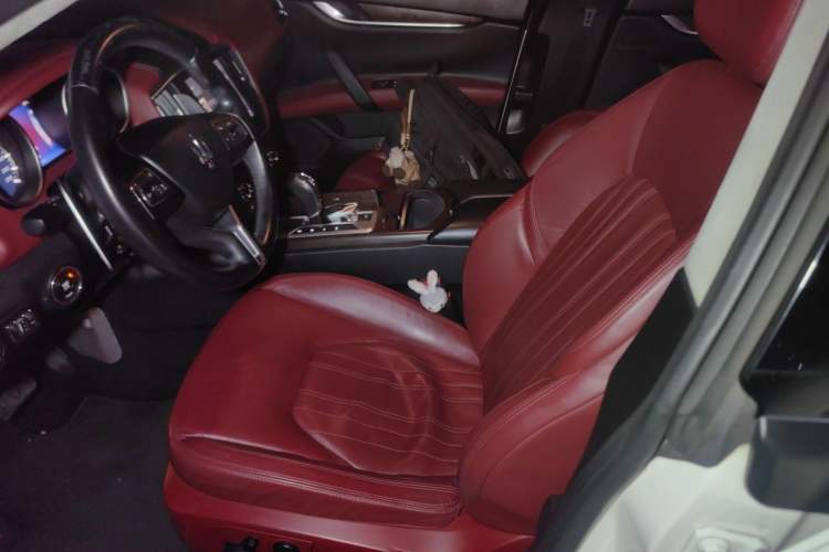 Used Maserati Ghibli 2014 3.0T Standard Edition Left Front Seat