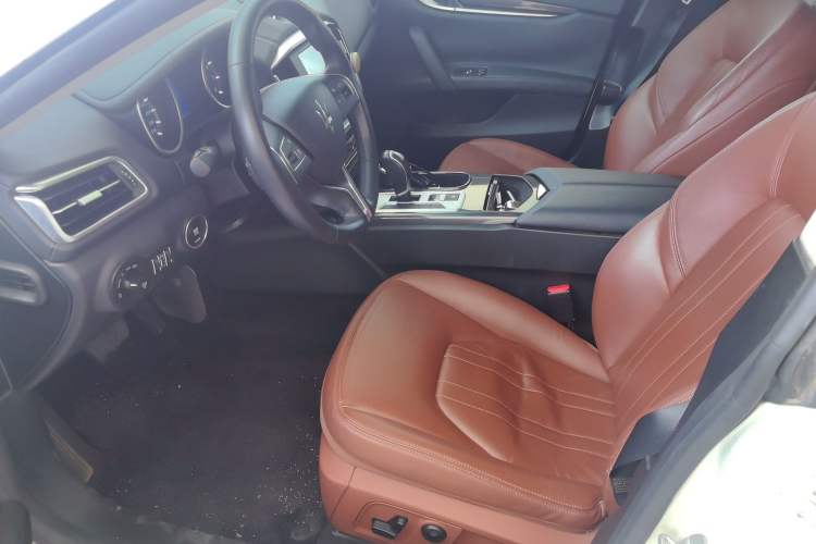 Used Maserati Ghibli 2014 3.0T Standard Edition Left Front Seat
