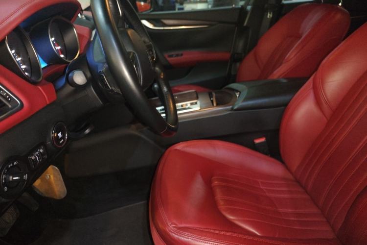 Used Maserati Ghibli 2014 3.0T Standard Edition Left Front Seat