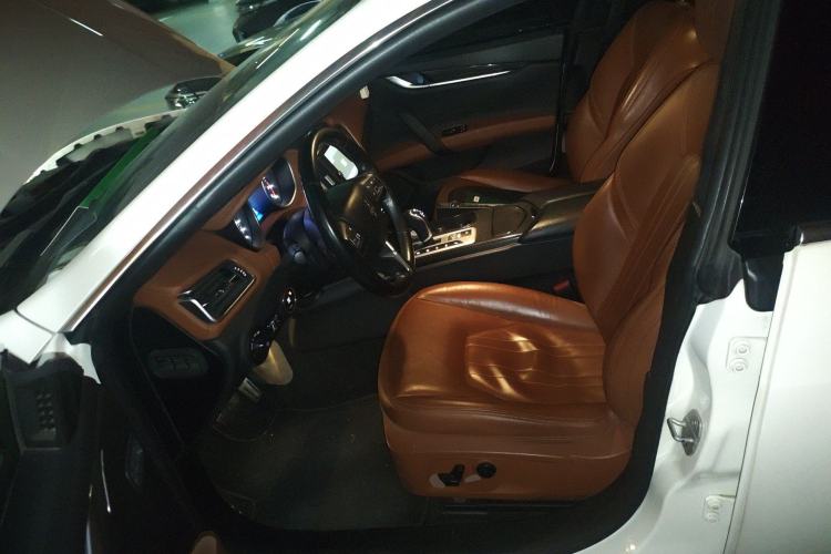 Used Maserati Ghibli 2014 3.0T Standard Edition Left Front Seat