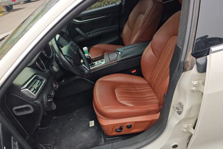 Used Maserati Ghibli 2014 3.0T Standard Edition Left Front Seat