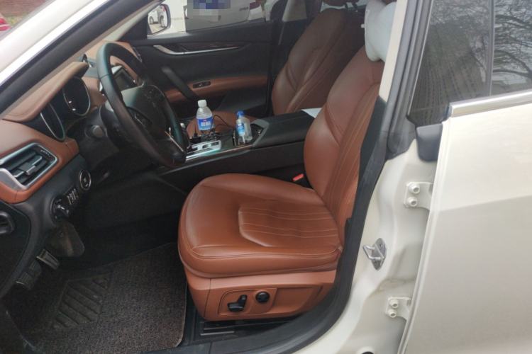 Used Maserati Ghibli 2014 3.0T Standard Edition Left Front Seat