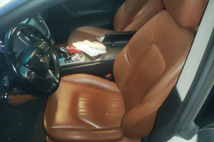 Used Maserati Ghibli 2014 3.0T Standard Edition Left Front Seat