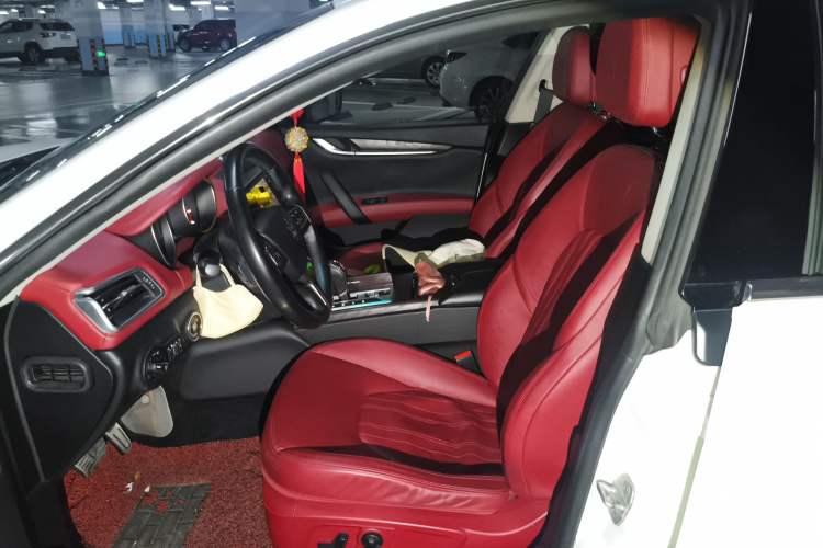 Used Maserati Ghibli 2014 3.0T Standard Edition Left Front Seat