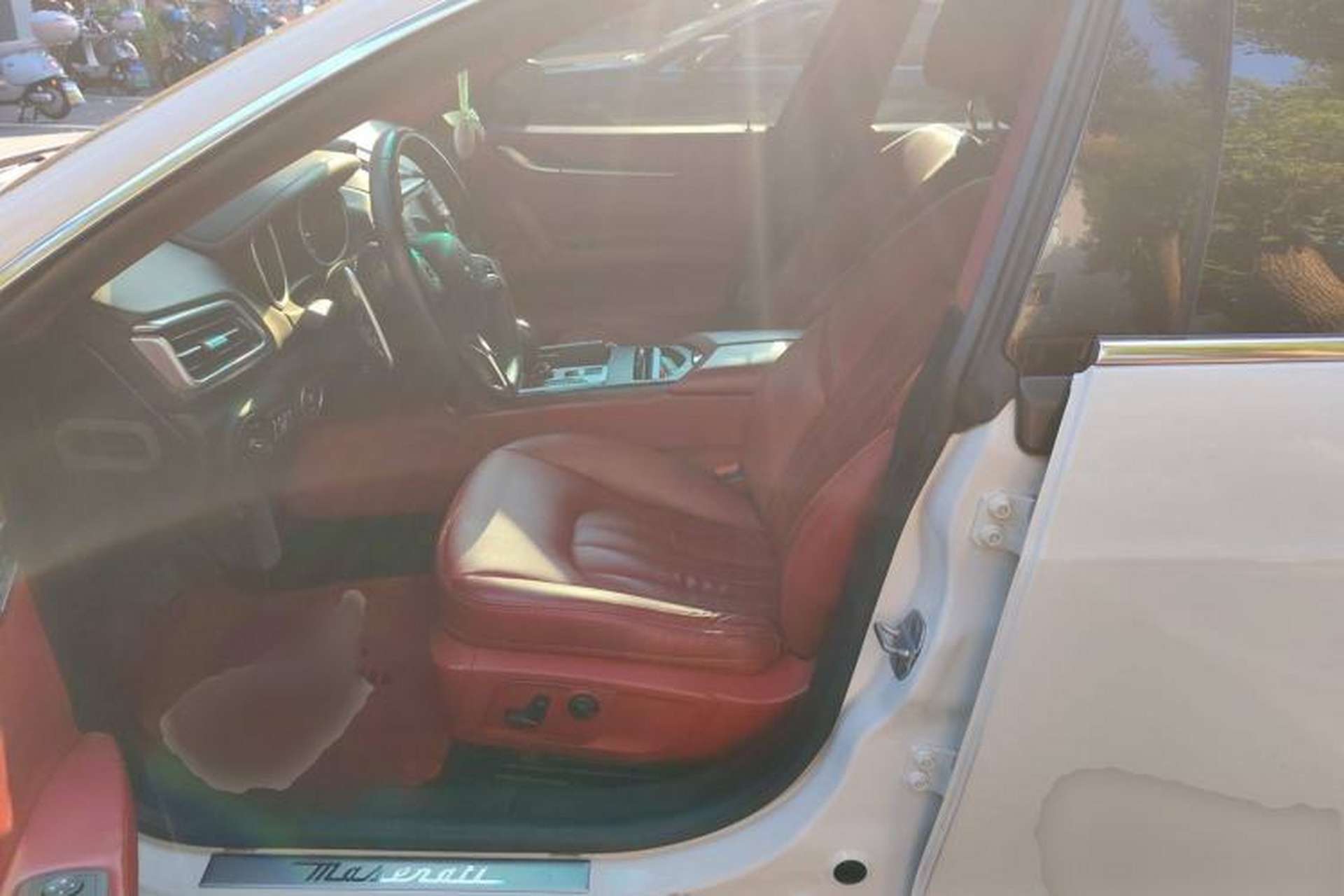 Used Maserati Ghibli 2014 3.0T S Left Front Seat