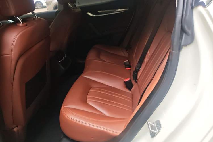 Used Maserati Ghibli 2014 3.0T Standard Edition Left Rear Seat