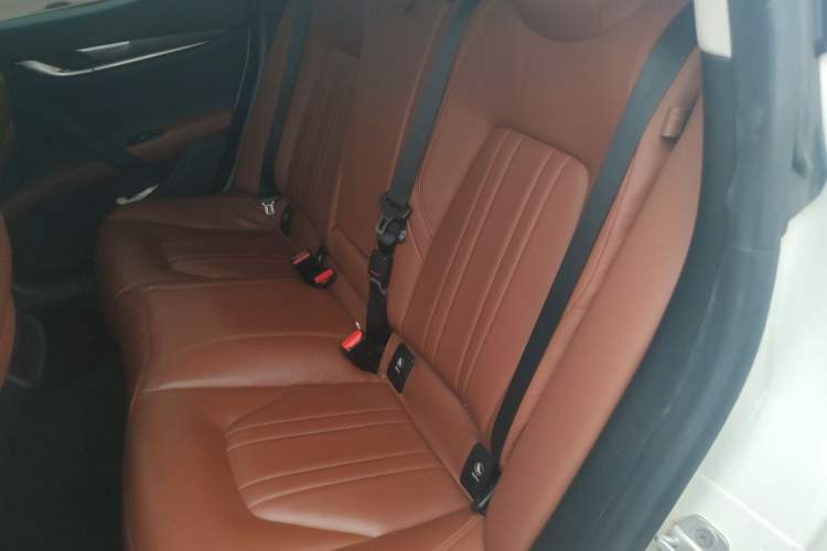 Used Maserati Ghibli 2014 3.0T Standard Edition Left Rear Seat
