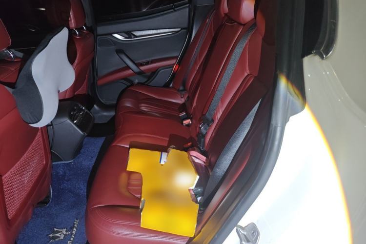Used Maserati Ghibli 2014 3.0T Standard Edition Left Rear Seat