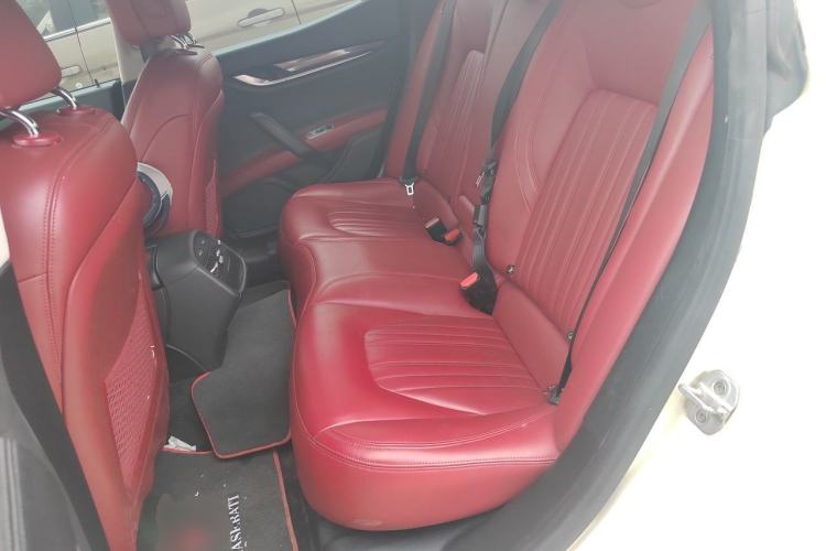Used Maserati Ghibli 2014 3.0T S Q4 Left Rear Seat