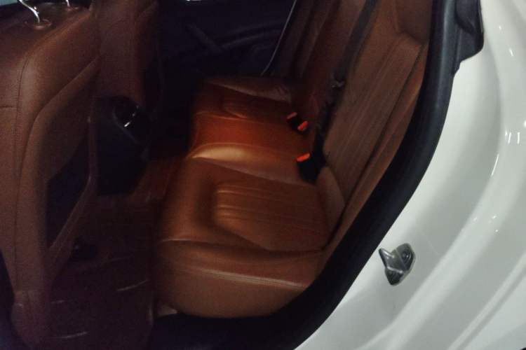 Used Maserati Ghibli 2014 3.0T Standard Edition Left Rear Seat