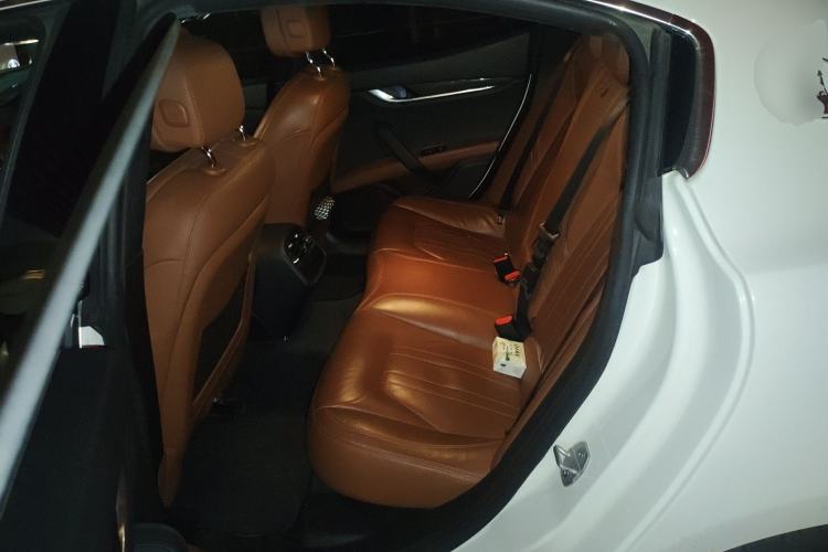 Used Maserati Ghibli 2014 3.0T Standard Edition Left Rear Seat