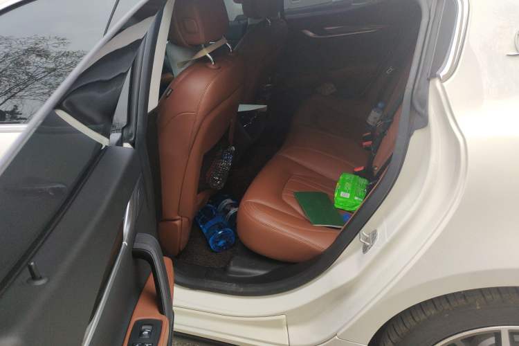 Used Maserati Ghibli 2014 3.0T Standard Edition Left Rear Seat