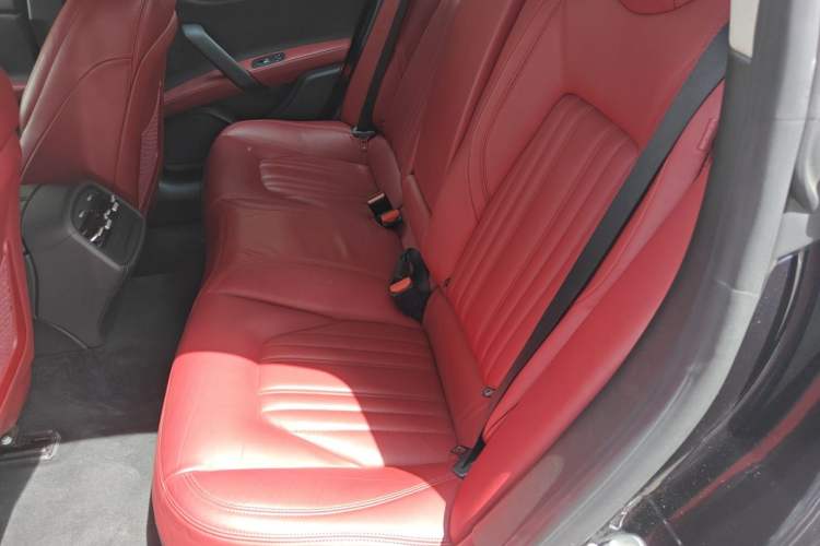 Used Maserati Ghibli 2014 3.0T Standard Edition Left Rear Seat