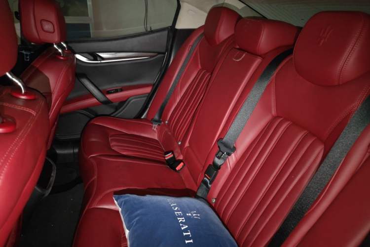 Used Maserati Ghibli 2014 3.0T Standard Edition Left Rear Seat