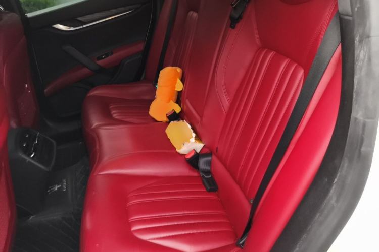 Used Maserati Ghibli 2014 3.0T Standard Edition Left Rear Seat
