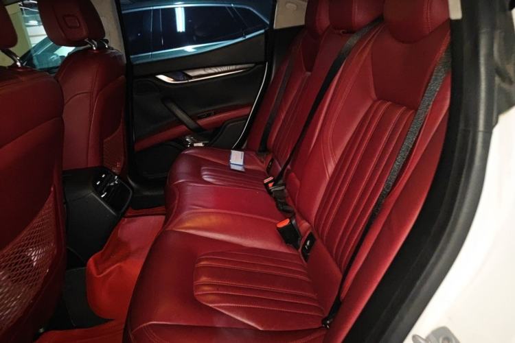 Used Maserati Ghibli 2014 3.0T Standard Edition Left Rear Seat